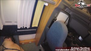 Deutsche Transe privat im Auto anal gefickt POV